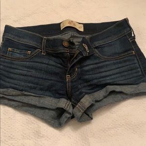 Hollister Jean shorts